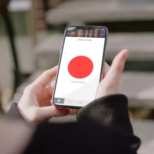 Linus 2000x2000 Images V0116-17.webp